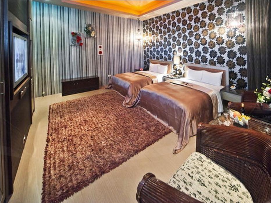 Sasha Motel Taichung Exterior foto