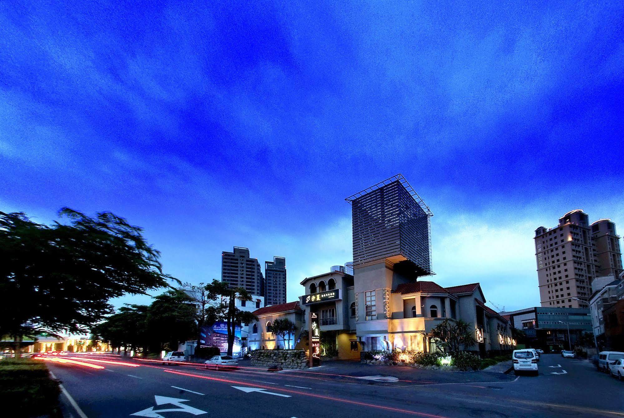 Sasha Motel Taichung Exterior foto